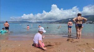 Черноморские каникулы. Геленджик. Пляж 2К 25. Прогулка по пирсу.