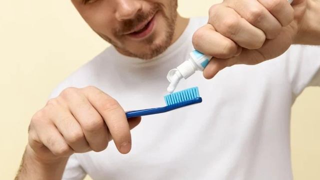 В Аргентине запретили зубную пасту Colgate из-за жалоб на язвы и отеки. смотреть онлайн