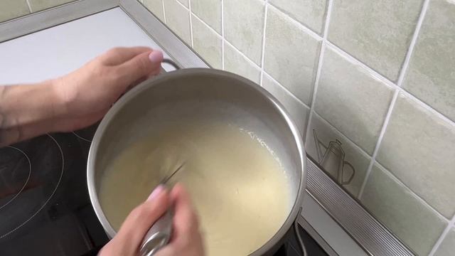 Торт наполеон с кремом «Пломбир »