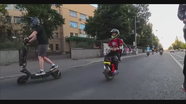 БЕШЕННЫЕ КОЛЁСА\\ Средства Индивидуальной Мобильности\СИМ\ смотреть онлайн