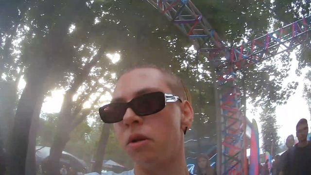 VLOG - ПЕРВЫЙ РАЗ НА VK FEST | ЖИВАЯ ВСТРЕЧА С БЛОГЕРАМИ #vlog #vkfest #блогеры