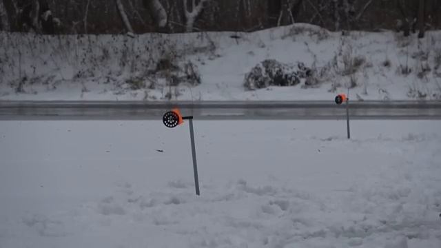 Рыбалка зимой смотреть онлайн