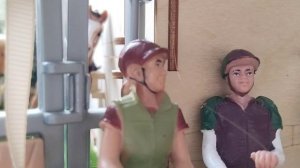 Каролина 24 часа на конюшне!