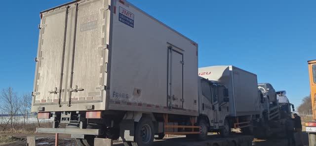 Получение партии техники Isuzu и легкового транспорта от компании Милларда смотреть онлайн