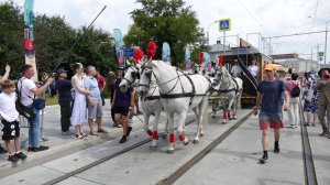 Прибытие колонны трамваев, ретро-парад 12 июля 2025