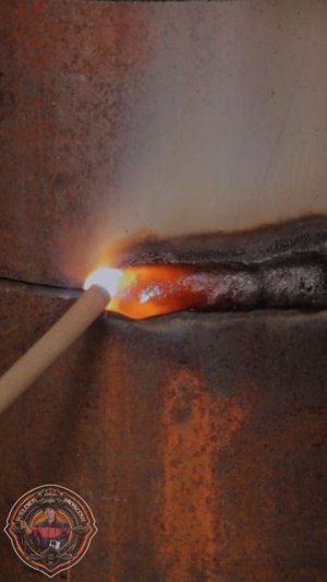 Сварка горизонтальный стык труба 108 / стенка 4 мм. #сварка #сезонконтентаRUTUBE