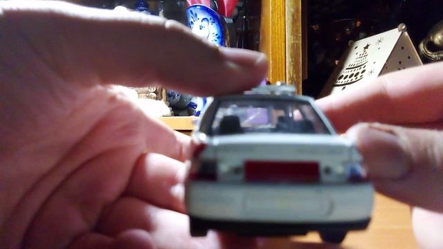 Классная моделька машины Лада 110 скорая медицинская помощь от фирмы велли. Обзор про машинки.