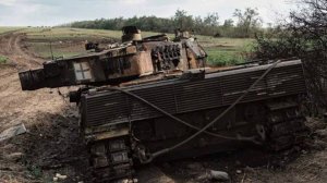 Снова танки с крестами по нашим полям