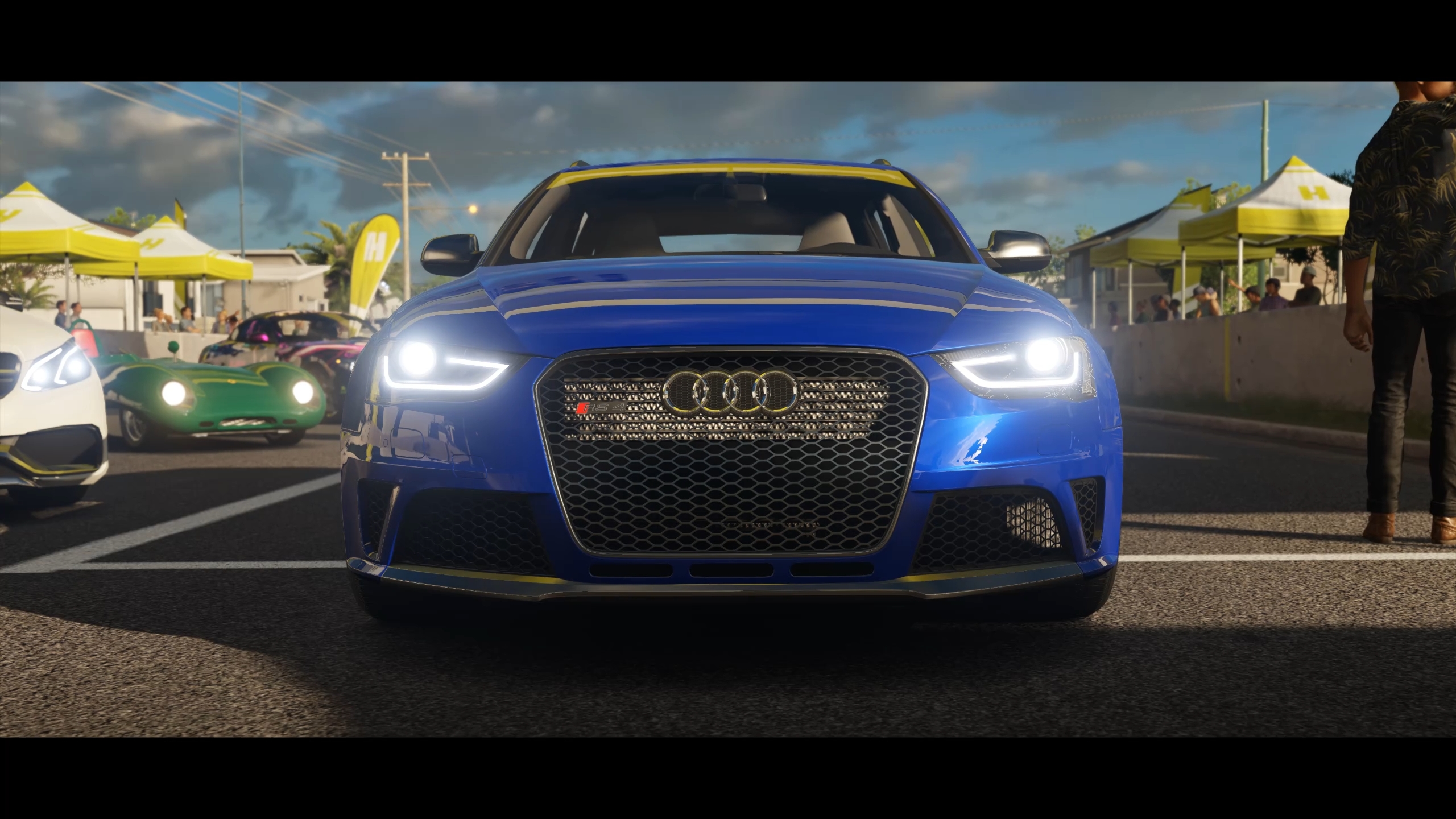 Audi RS 4 AVANT 2013 смотреть онлайн