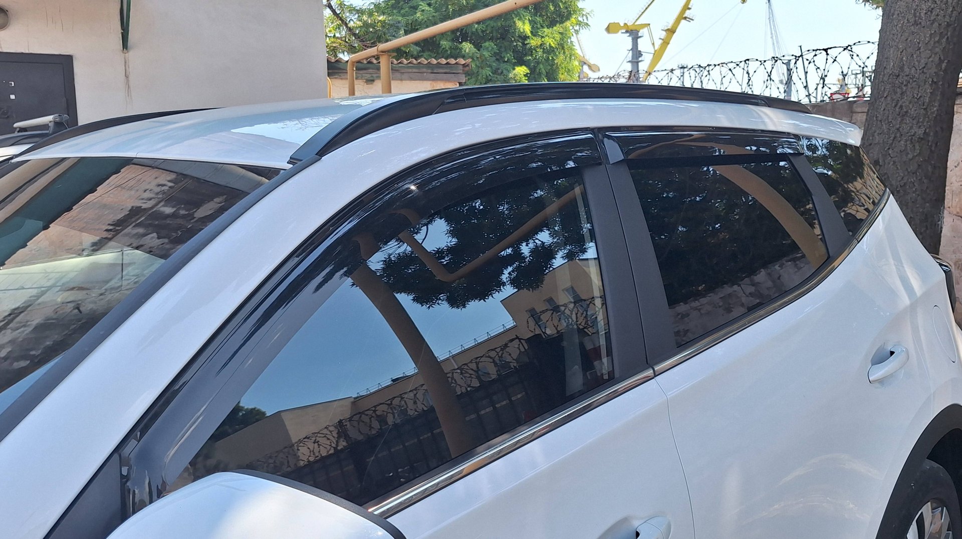 Как снять рейлинги Chery Tiggo4 New