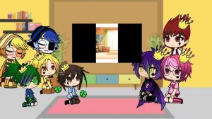 Реакция 13 карт на Солнце и Луну