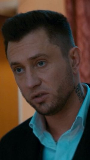 Жизнь с сутенёром...тяжела... Смотрите «Жизнь по вызову» на KION