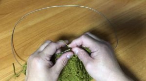 Этот узор спицами для любых плечевых изделий. Присоединяйтесь повяжем вместе