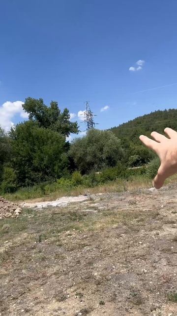 Земельный участок, с Андрусово , на первой линии линии реки салгир,  идеально ровный .