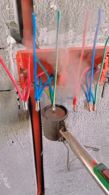 Каким способом пользуетесь при соединении проводов? смотреть онлайн