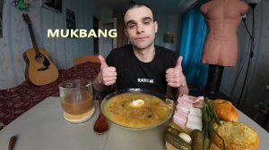 МУКБАНГ СУП ЩИ С КУРИЦЕЙ / МЯСО - БУЖЕНИНА / ЛУК / СЫР/ ВЫПЕЧКА / EATING MUKBANG ASMR АСМР