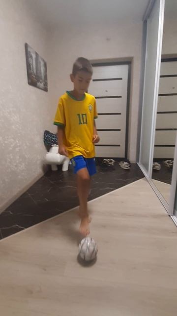 финт неймара смотреть онлайн