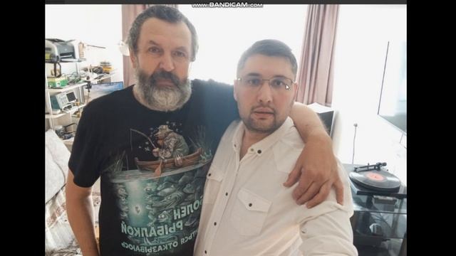 Ролик-9.У Миши в Питере.