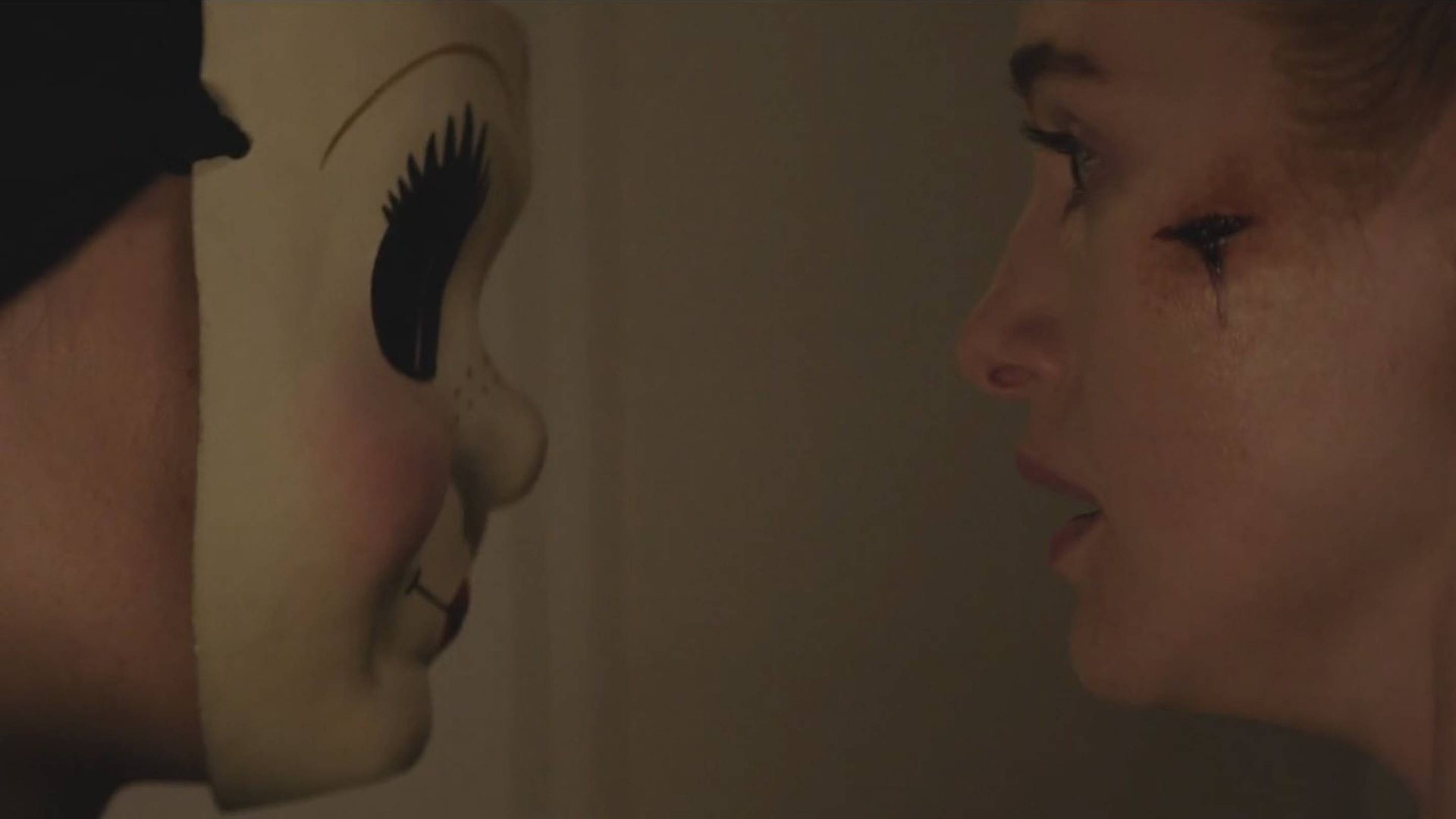 НЕЗНАКОМЦЫ : Часть 2 смотреть онлайн