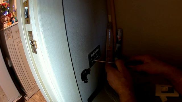 Трехклавишный выключатель - отпала фаза смотреть онлайн