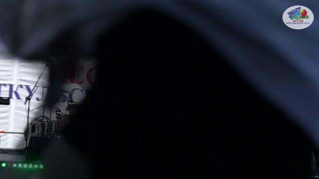 Павел Сидоренко с авторской песней смотреть онлайн