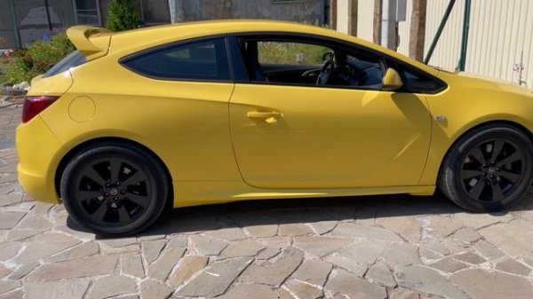 Opel astra j OPC