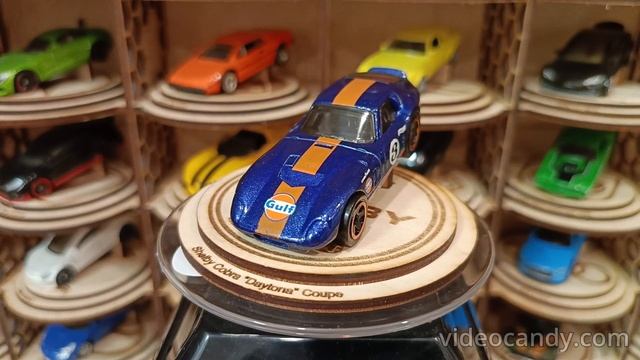 Shelby Cobra Daytona Coupe смотреть онлайн