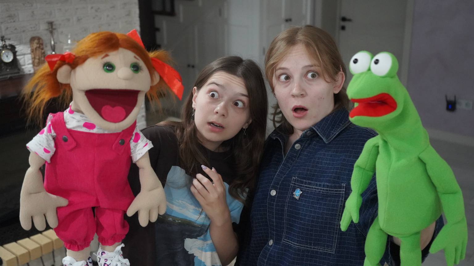 БЕЗУМНЫЕ МАРИОНЕТКИ ЗАХВАТИЛИ ДОМ! СТРАШНЫЕ ИСТОРИИ НА НОЧЬ