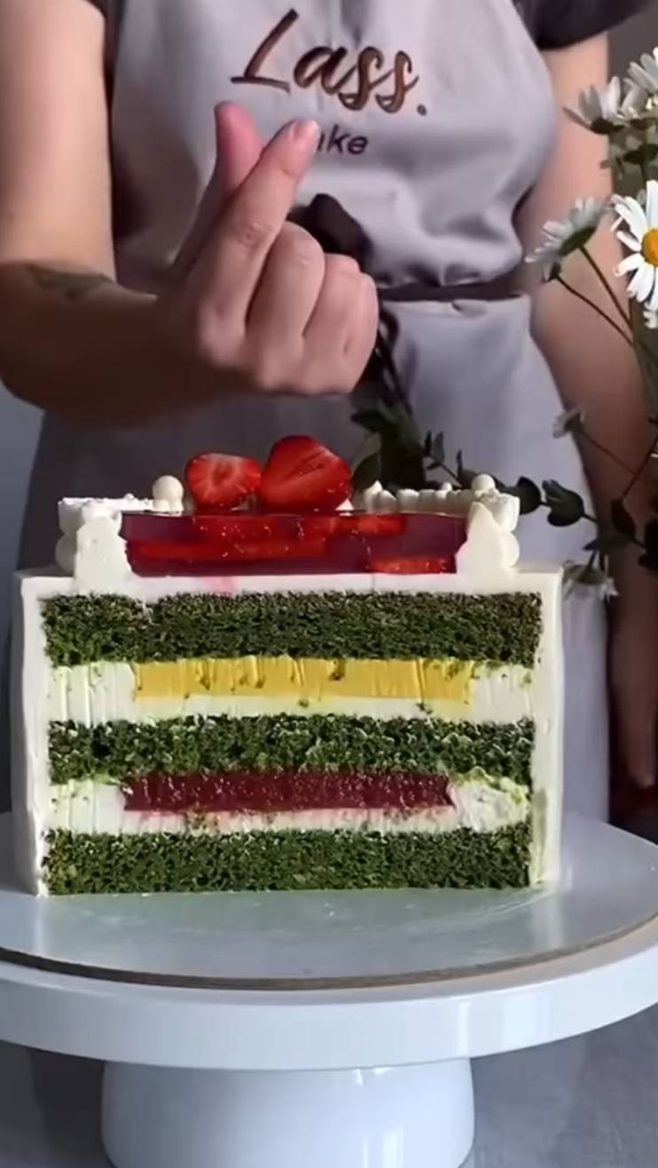 РЕЦЕПТ: Шпинат-клубника-манго 🥭🍓 смотреть онлайн