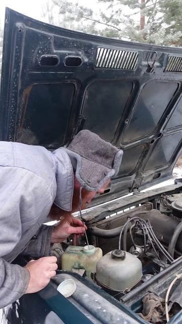 Дед и Машина #shorts смотреть онлайн