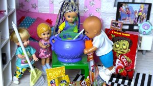 ЧТО БУДЕТ, ЕСЛИ СМЕШАТЬ ВСЕ СЛАДОСТИ?🍬🍬 Катя и Макс ВЕСЕЛАЯ СЕМЕЙКА куклы БАРБИ истории ДАРИНЕЛКА