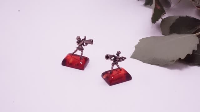 Фигурка мини Ангел с трубой миниатюра сувенир бронза латунь янтарь 1789 Хорошие Вещи