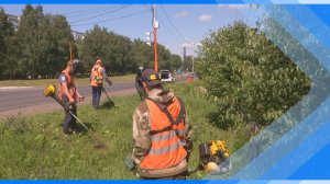 24.07.2025  Городские службы продолжают покос травы в разных районах города