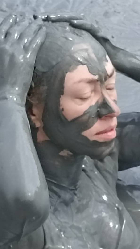 Азовское море. Грязи Вулкана. смотреть онлайн