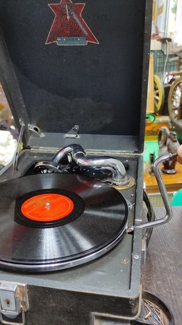 патефон смотреть онлайн