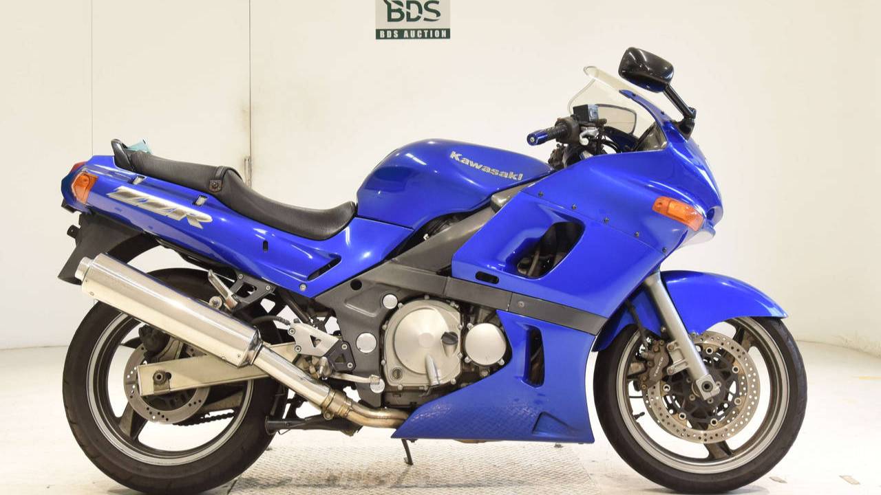 Kawasaki ZZ-R400 - ZX400N-040172 смотреть онлайн