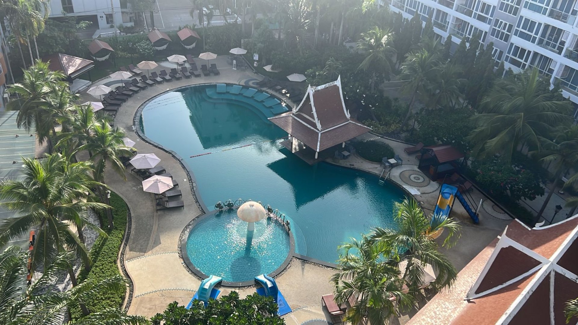 Паттайя. Обзор номера в отеле Heeton Concept Hotel Pattaya by Compass Hospitality. смотреть онлайн