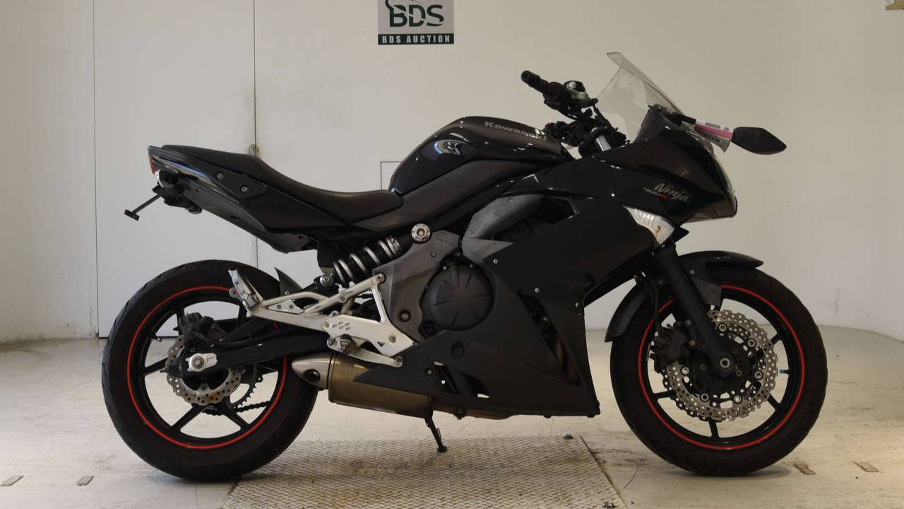 Kawasaki NINJA400 - ER400B-A00524 смотреть онлайн