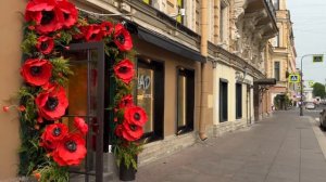 Прогулка по ул. Караванная в Санкт-Петербурге