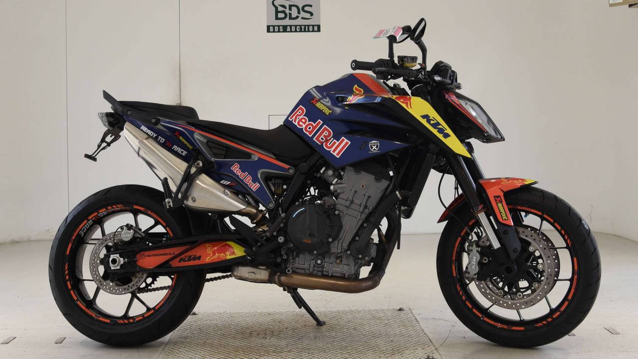 KTM 790 DUKE - VBKTU640XJM729565 смотреть онлайн