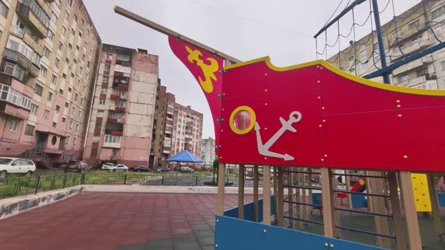 Забойная детская площадка / Миллионы денег / Корабль для настоящих пиратов :) смотреть онлайн