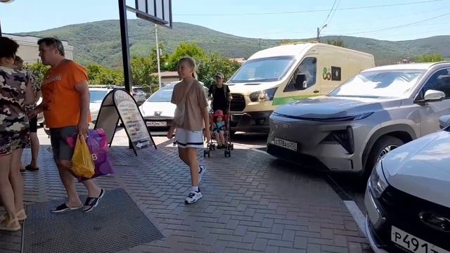 Отпуск 2025. Первый день в Кабардинке #путешествия #лето #кабардинка смотреть онлайн