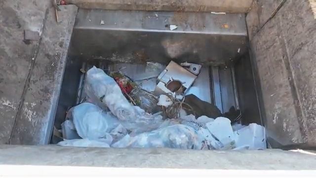 Американ. Мусоровоз