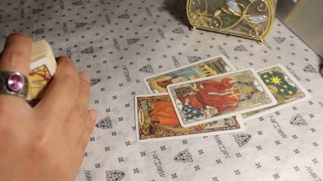 Круто меняется ваша жизнь! Когда, в какую сторону перемены?! смотреть онлайн