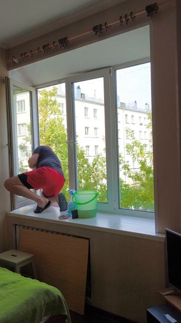 Как я мою окно