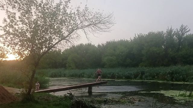 Налетели вдруг дожди смотреть онлайн