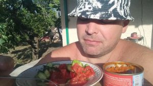 ОБЖОР рыбные консервы и салат/мукбанг/ужин/