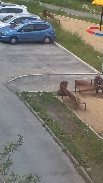 Пранк над другом🤣 смотреть онлайн