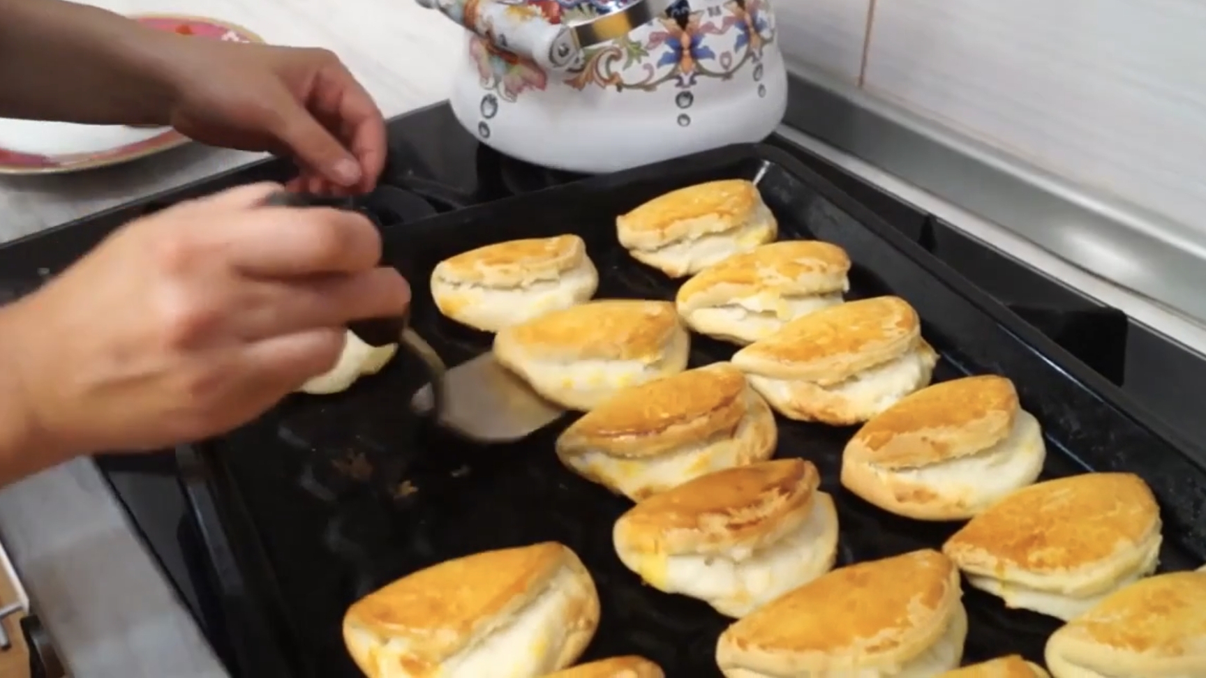 Домашние сочники с творогом. СОЧНИ. смотреть онлайн