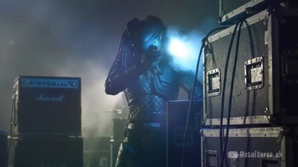 PREDATOR – Riff Hunter